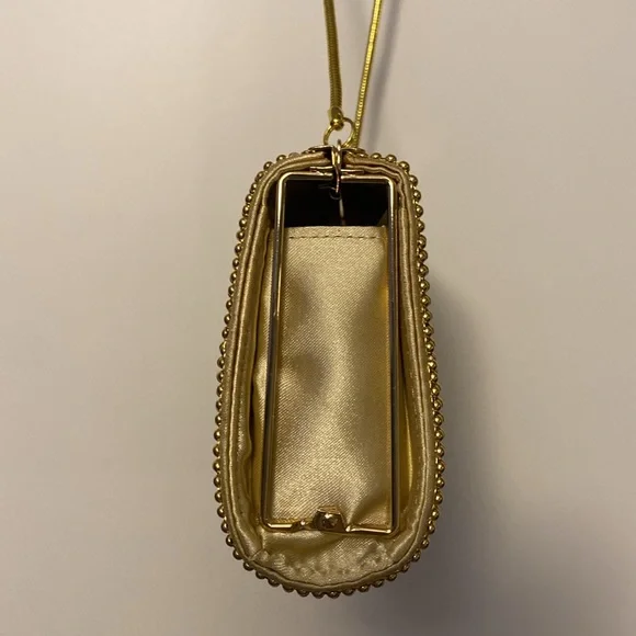 Vintage gold beaded purse / clutch EUC - Picture 6 of 10